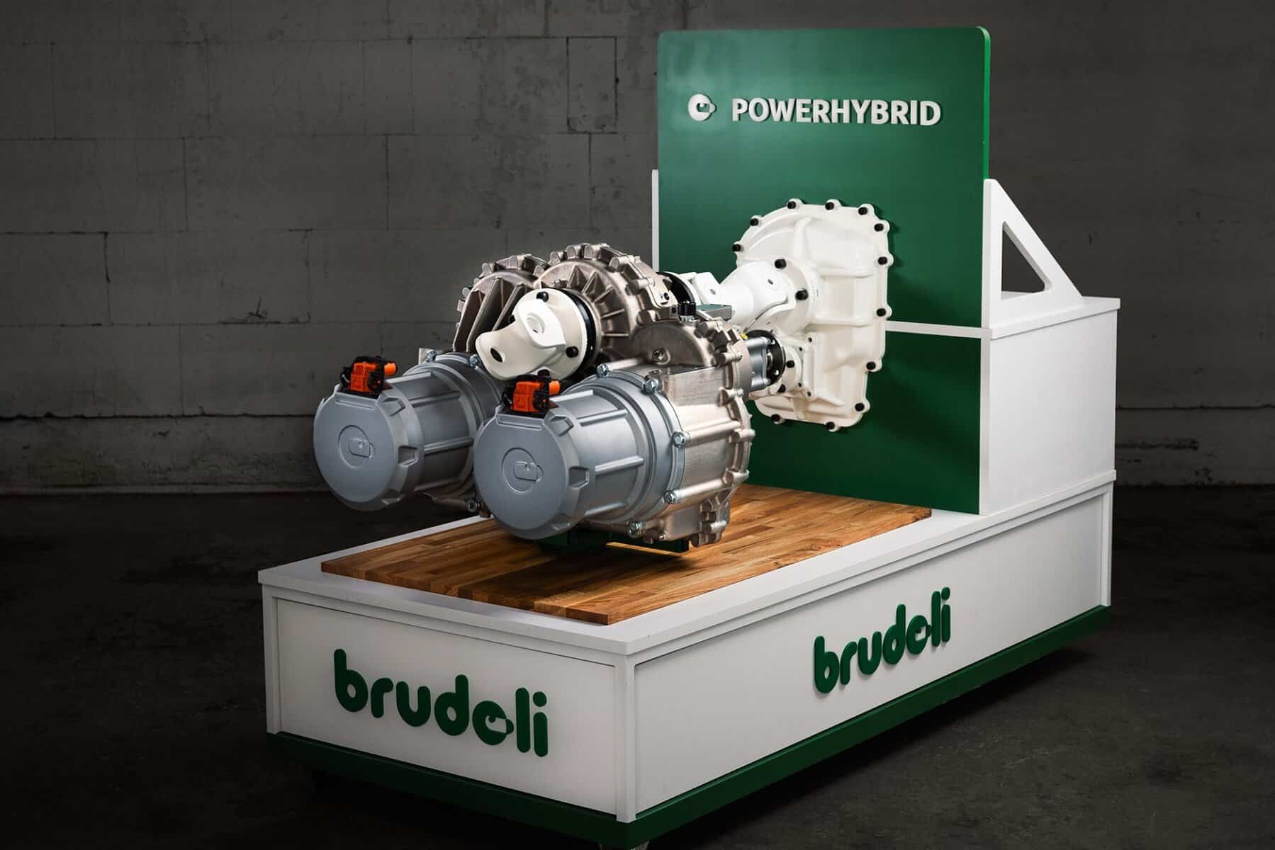 Brudeli PowerHybrid engine display